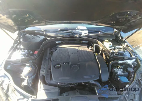 2012 Mercedes-Benz E 350 4Matic z USA, uszkodzony, nr VIN WDDHF8JB5CA572833